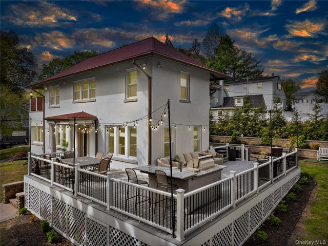 109 W Park Avenue, Pearl River, NY 10965