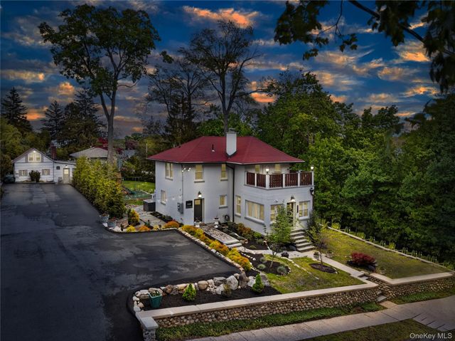 109 W Park Avenue, Pearl River, NY 10965