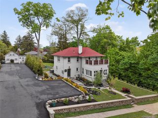 109 W Park Avenue, Pearl River, NY 10965