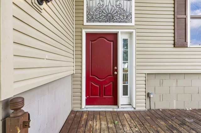 4943 Old Tree Avenue, Columbus, OH 43228