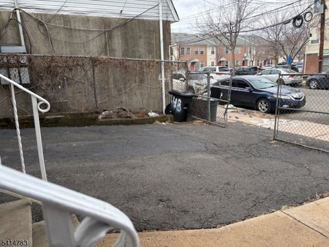 148 Magnolia Ave, Elizabeth City, NJ 07206