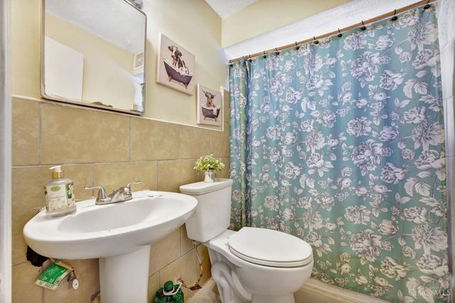 3962 S Fordham Place, Silverton, OH 45213