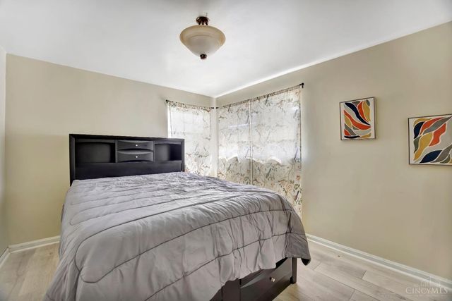 3962 S Fordham Place, Silverton, OH 45213