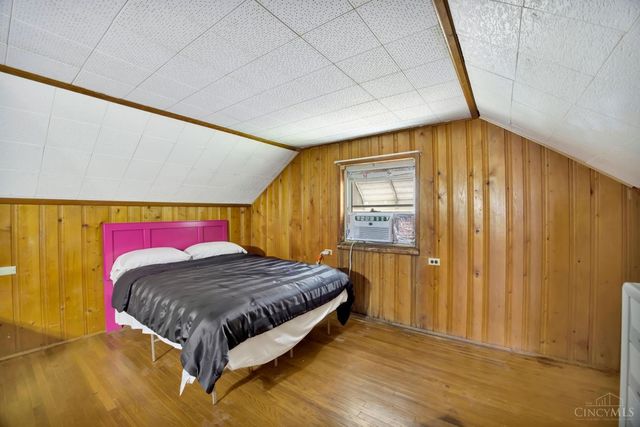 3962 S Fordham Place, Silverton, OH 45213