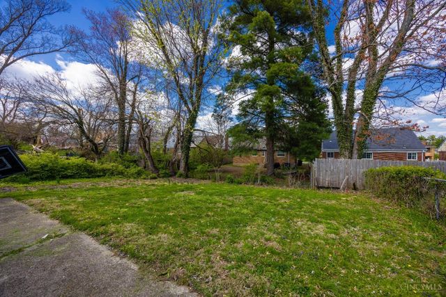 3962 S Fordham Place, Silverton, OH 45213