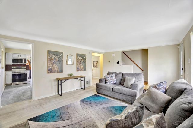 3962 S Fordham Place, Silverton, OH 45213