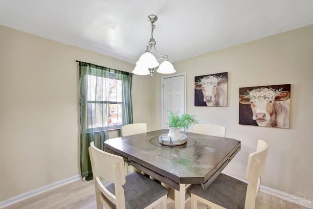 3962 S Fordham Place, Silverton, OH 45213