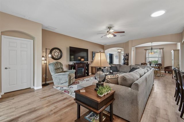 26617 OTTER CREEK LANE, Leesburg, FL 34748
