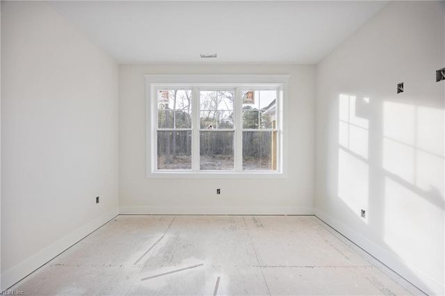 904 Broomfield TRL, Elizabeth City, NC 27909