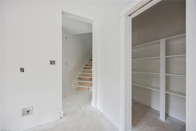 904 Broomfield TRL, Elizabeth City, NC 27909