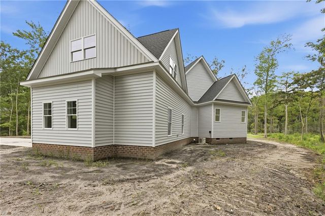 904 Broomfield TRL, Elizabeth City, NC 27909