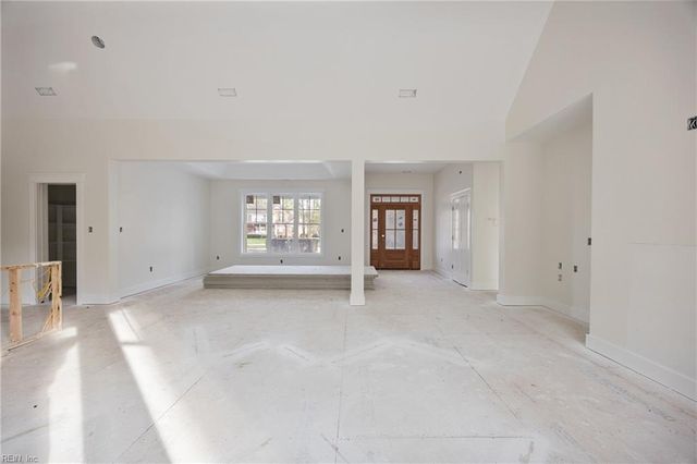 904 Broomfield TRL, Elizabeth City, NC 27909