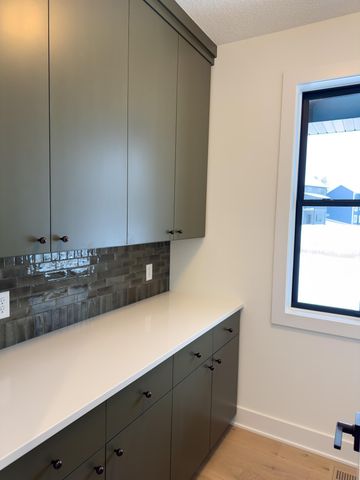 734 Ensconced Way, Chaska, MN 55318