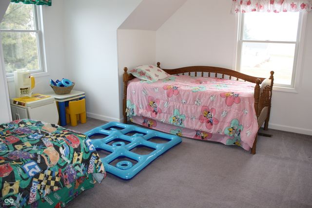 6052 N Deckshire Lane, Shirley, IN 47384