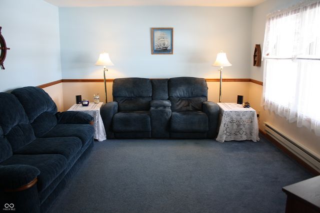 6052 N Deckshire Lane, Shirley, IN 47384