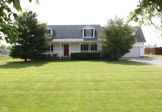 6052 N Deckshire Lane, Shirley, IN 47384