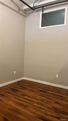 1520 Washington Avenue R327, St Louis, MO 63103