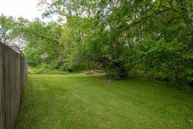 2073 Phillips St, Lewisburg, TN 37091