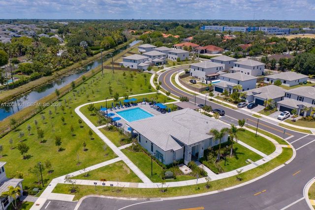 28905 SW 163rd Ct, Homestead, FL 33033
