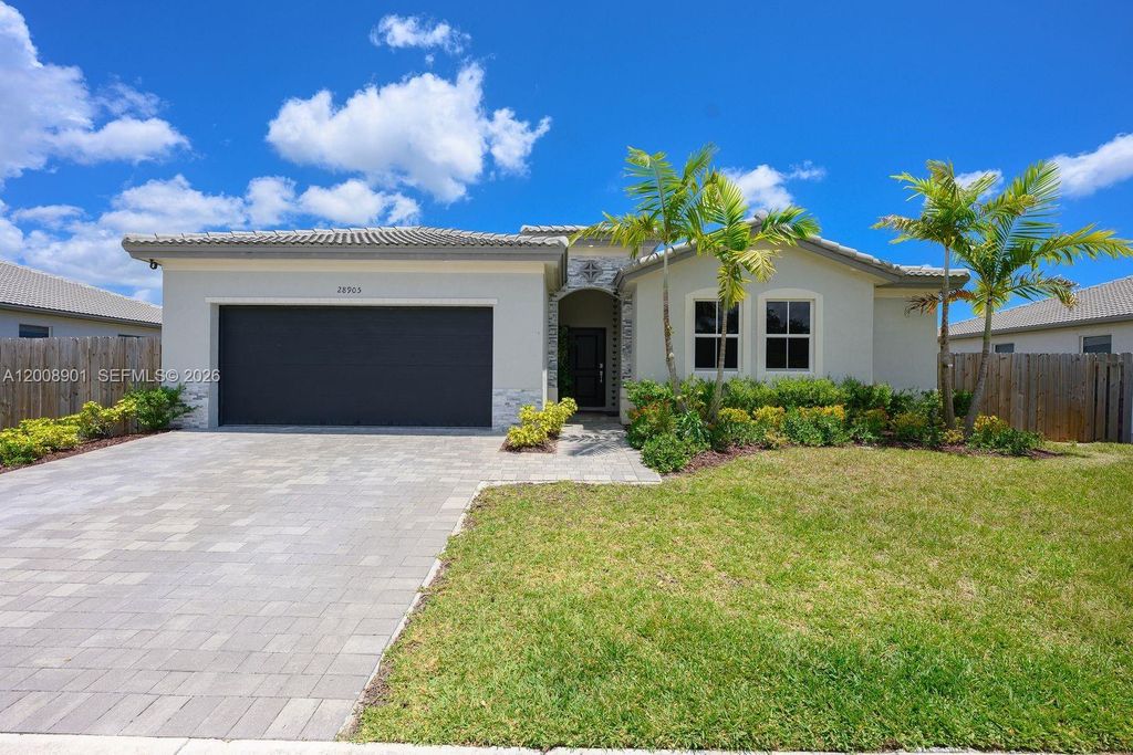 28905 SW 163rd Ct, Homestead, FL 33033