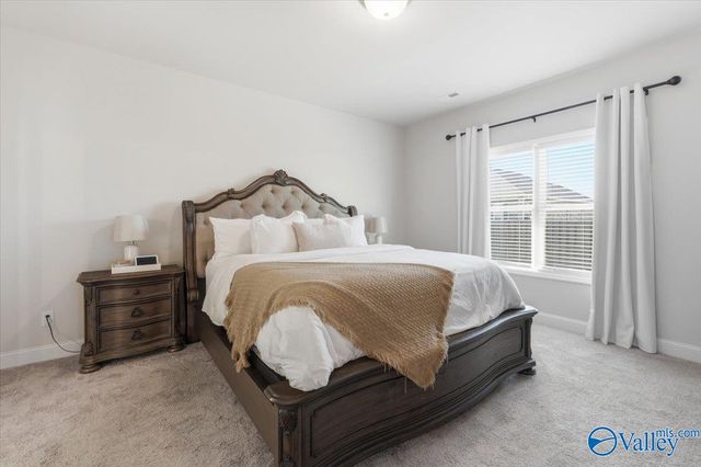 162 Cherry Laurel Drive, Hazel Green, AL 35750