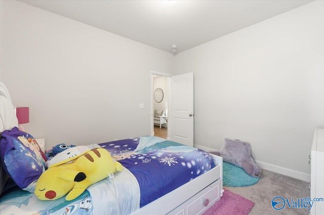 162 Cherry Laurel Drive, Hazel Green, AL 35750