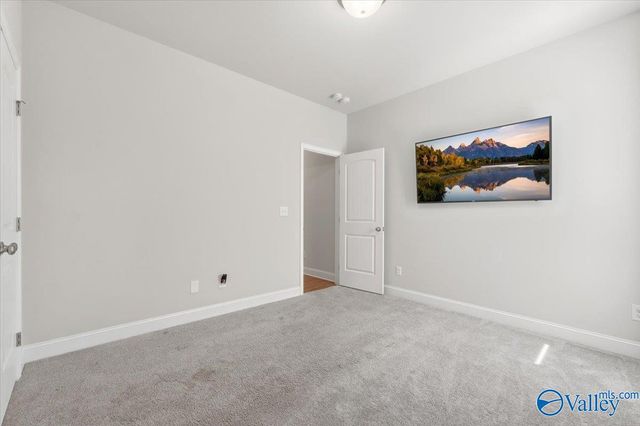 162 Cherry Laurel Drive, Hazel Green, AL 35750