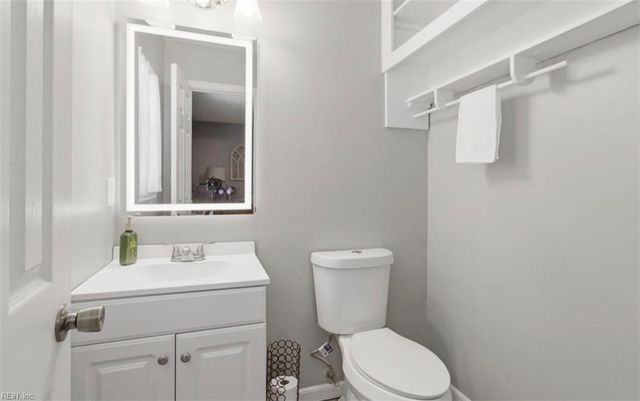 6581 Pine Haven CIR, Gloucester, VA 23061