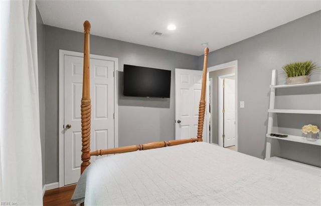 6581 Pine Haven CIR, Gloucester, VA 23061
