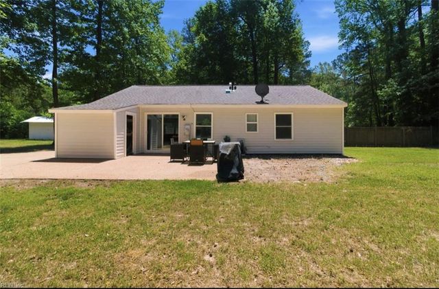 6581 Pine Haven CIR, Gloucester, VA 23061