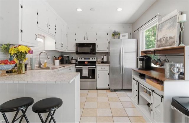6581 Pine Haven CIR, Gloucester, VA 23061