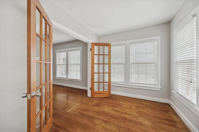 1810 W Alabama Street 1, Houston, TX 77098