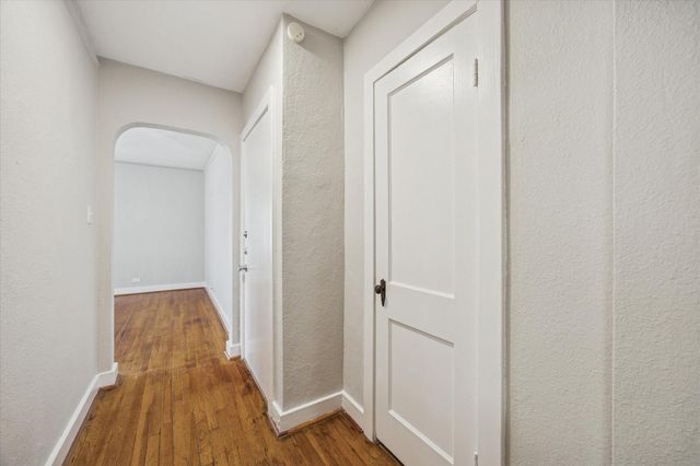 1810 W Alabama Street 1, Houston, TX 77098