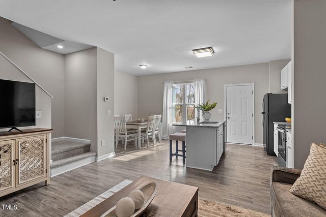 878 John Street, Clayton, NC 27520