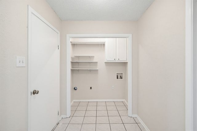 6737 Fair Meadows Drive, North Richland Hills, TX 76182
