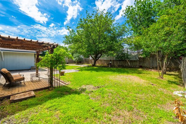 6737 Fair Meadows Drive, North Richland Hills, TX 76182