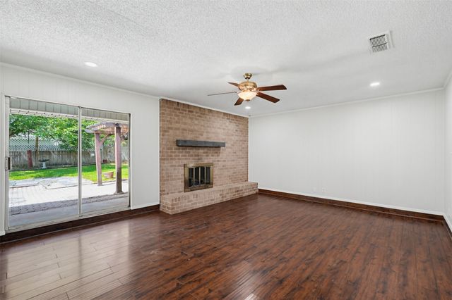 6737 Fair Meadows Drive, North Richland Hills, TX 76182