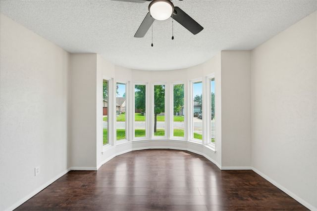 6737 Fair Meadows Drive, North Richland Hills, TX 76182