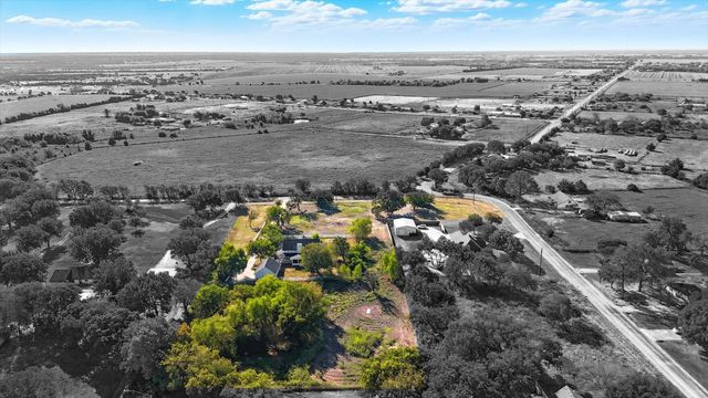 107 Cactus Road, Waxahachie, TX 75165