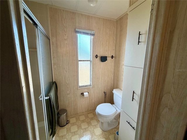 6571 NE 1ST PLACE, Ocala, FL 34470