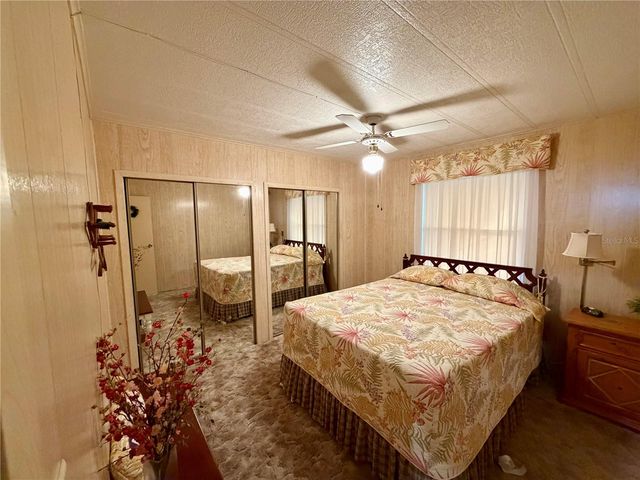 6571 NE 1ST PLACE, Ocala, FL 34470