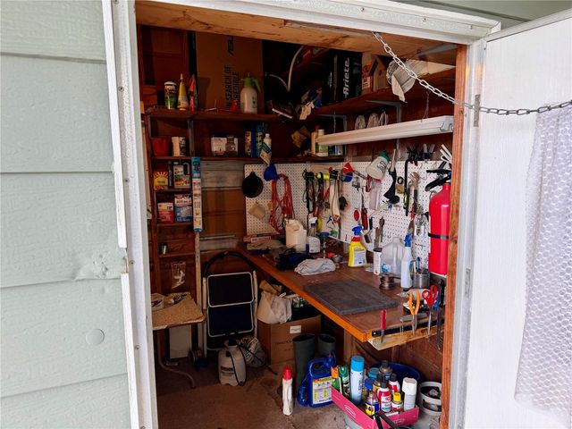 6571 NE 1ST PLACE, Ocala, FL 34470