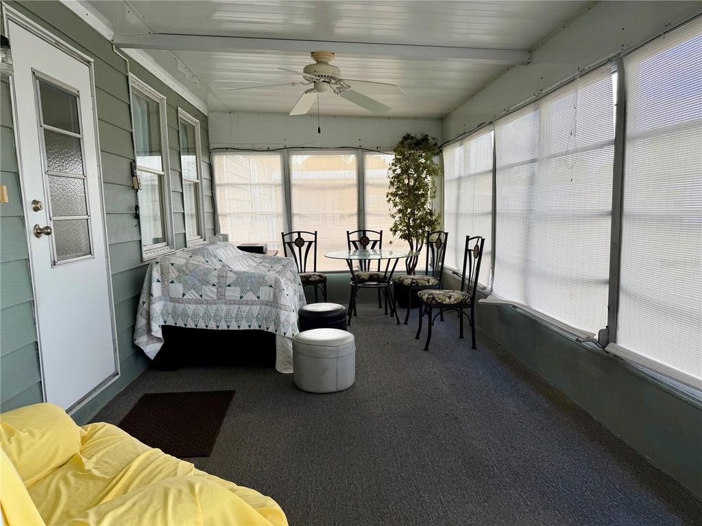 Image 24 of property listing at 6571 NE 1ST PLACE, Ocala, FL 34470