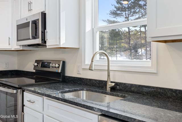 14 Hudson Heights Drive, Lake Luzerne, NY 12846