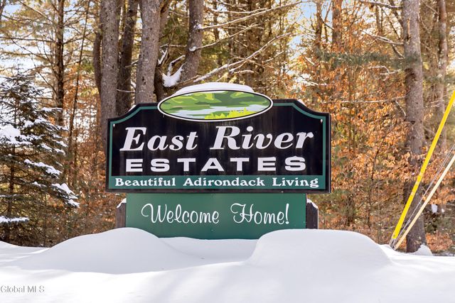 14 Hudson Heights Drive, Lake Luzerne, NY 12846