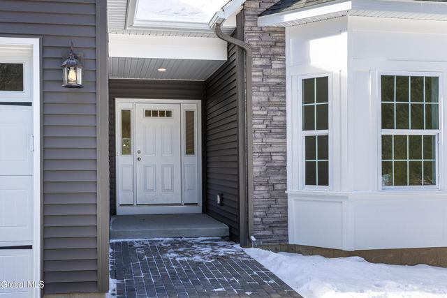 14 Hudson Heights Drive, Lake Luzerne, NY 12846