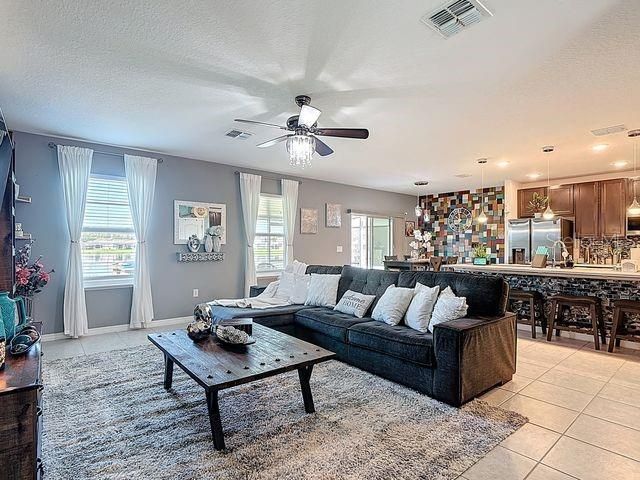 2244 CANYON BREEZE AVENUE, Kissimmee, FL 34746