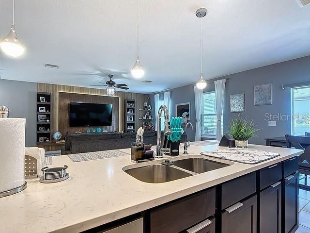 2244 CANYON BREEZE AVENUE, Kissimmee, FL 34746