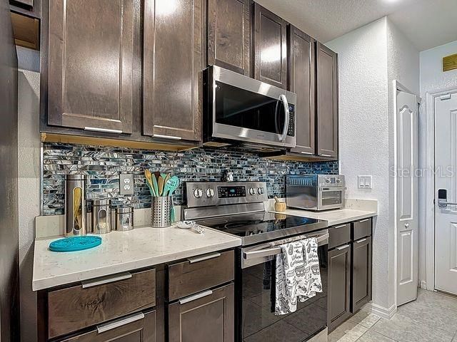 2244 CANYON BREEZE AVENUE, Kissimmee, FL 34746