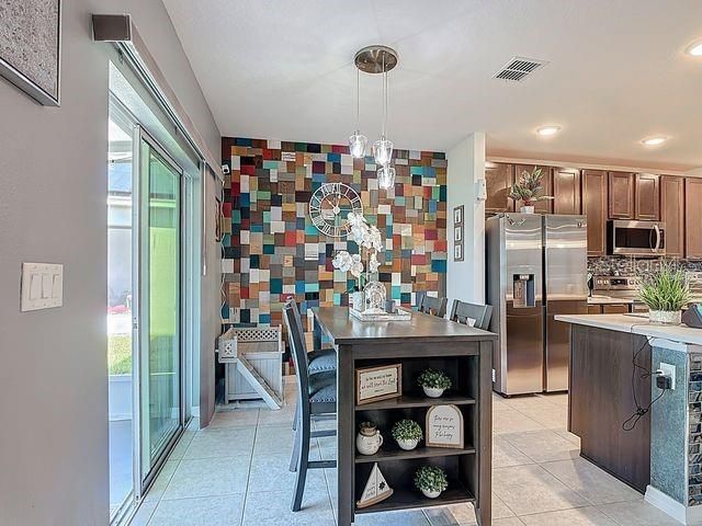 2244 CANYON BREEZE AVENUE, Kissimmee, FL 34746